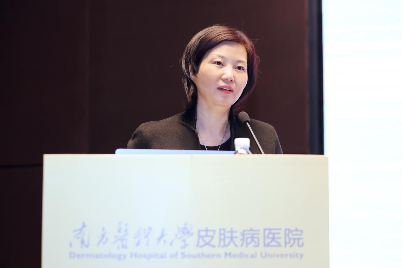 關于南方醫科大學皮膚病醫院醫院黃牛掛號，服務周到包你滿意的信息