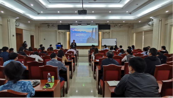 六单位联合开展专题党课学习