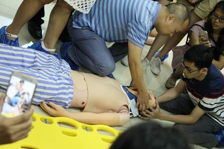 AA7A1004.JPG AA7A1004.JPG